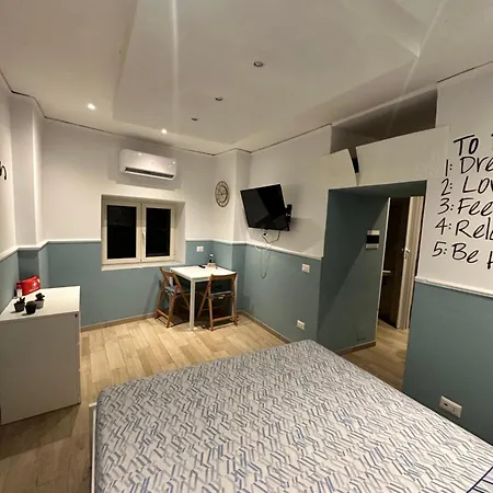 Pazz House-2